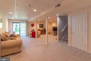 2615 Fallow Hill Ln, Jamison, PA 18929 - Photo 26
