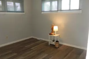 2503 Laurel Dr, Bristol, PA 19007 - Photo 16