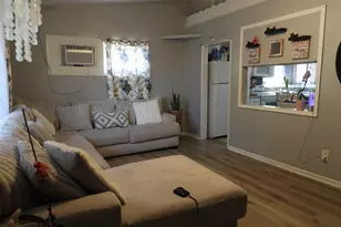 2503 Laurel Dr, Bristol, PA 19007 - Photo 2