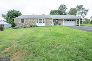 27 N Midway Ave, Feasterville-Trevose, PA 19053 - Photo 4