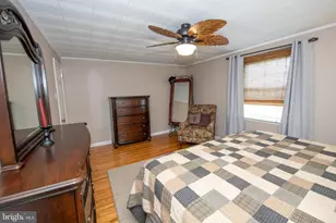 27 N Midway Ave, Feasterville-Trevose, PA 19053 - Photo 26
