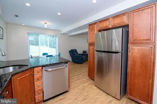 744 Newbury Ct, Southampton, PA 18966 - Photo 10