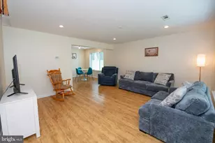 744 Newbury Ct, Southampton, PA 18966 - Photo 22