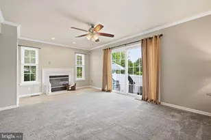 105 Eagle Ct, Jamison, PA 18929 - Photo 12