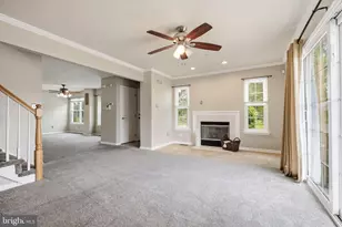 105 Eagle Ct, Jamison, PA 18929 - Photo 10