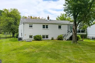 178 Willow Dr, Warminster, PA 18974 - Photo 40