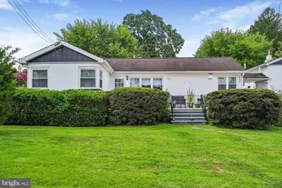 4640 Magnolia Avenue, Feasterville-Trevose, PA 19053 - Photo 2