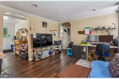 4640 Magnolia Avenue, Feasterville-Trevose, PA 19053 - Photo 18