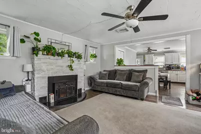 4640 Magnolia Avenue, Feasterville-Trevose, PA 19053 - Photo 6