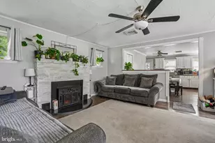 4640 Magnolia Ave, Feasterville-Trevose, PA 19053 - Photo 6