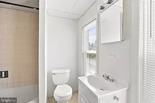 115 S 4th St, Perkasie, PA 18944 - Photo 58