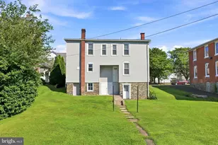 115 S 4th St, Perkasie, PA 18944 - Photo 14
