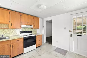 115 S 4th St, Perkasie, PA 18944 - Photo 42