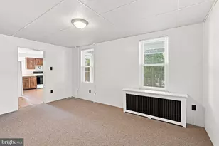 115 S 4th St, Perkasie, PA 18944 - Photo 20