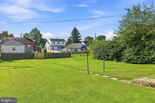 115 S 4th St, Perkasie, PA 18944 - Photo 16