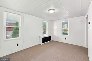 115 S 4th St, Perkasie, PA 18944 - Photo 22