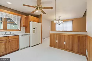 131 Louise Dr, Morrisville, PA 19067 - Photo 14
