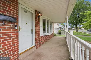 131 Louise Dr, Morrisville, PA 19067 - Photo 4