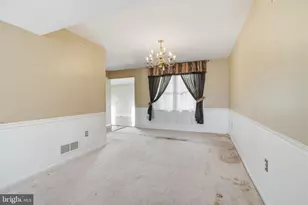 513 Stanford Rd, Fairless Hills, PA 19030 - Photo 6