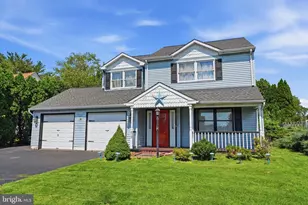 513 Stanford Rd, Fairless Hills, PA 19030 - Photo 2