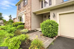1066 Hackney Cir, Warrington, PA 18976 - Photo 6