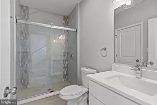 1020 Anne St, Croydon, PA 19021 - Photo 36