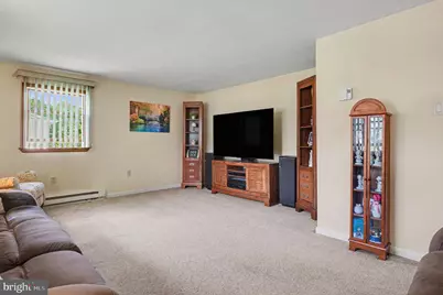 215 Maple Street, Warminster, PA 18974 - Photo 8