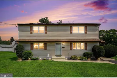 215 Maple Street, Warminster, PA 18974 - Photo 1