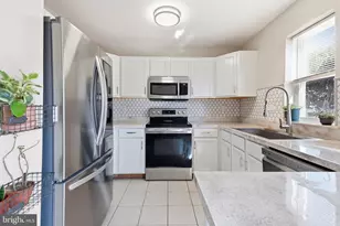 163 Strawberry Ln, Perkasie, PA 18944 - Photo 12