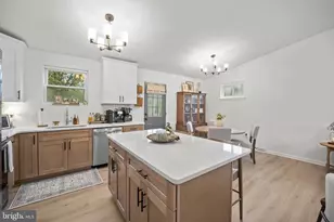 1104 Fitch Pl, Warminster, PA 18974 - Photo 4