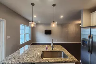 2207 Evin Dr, Warrington, PA 18976 - Photo 8