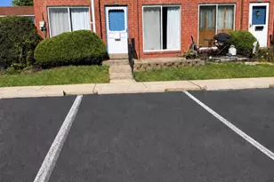 114 Lexington Ct, Warminster, PA 18974 - Photo 1