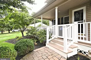 2142 Sunrise Way, Jamison, PA 18929 - Photo 4
