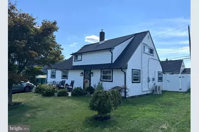 57 Greenbrier Road, Levittown, PA 19057 - Photo 2