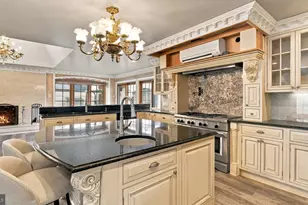 17 Jolly Ln, Levittown, PA 19055 - Photo 14