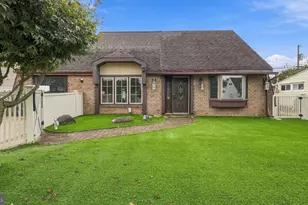 17 Jolly Ln, Levittown, PA 19055 - Photo 4