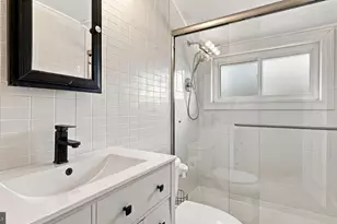 17 Jolly Ln, Levittown, PA 19055 - Photo 30