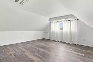 17 Jolly Ln, Levittown, PA 19055 - Photo 32