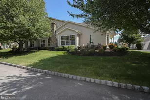 38 Shady Brook Dr, Langhorne, PA 19047 - Photo 30
