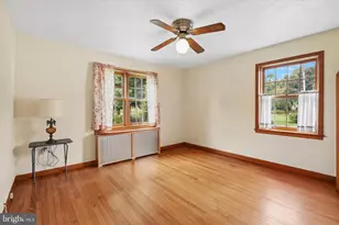 121 Eagle Rd, Newtown, PA 18940 - Photo 16