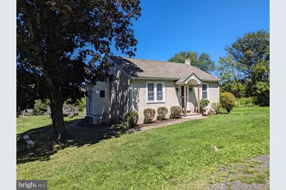 831 Church Road, Hilltown, PA 19440 - Photo 2