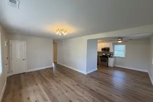 2718 Bellview Dr, Bensalem, PA 19020 - Photo 2