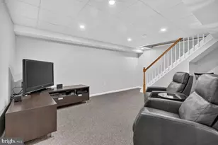 67 Lynwood Dr, Chalfont, PA 18914 - Photo 36