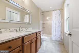 117 N State St, Newtown, PA 18940 - Photo 24