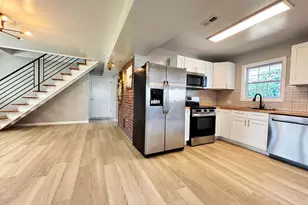 103 Holly Dr, Levittown, PA 19055 - Photo 4