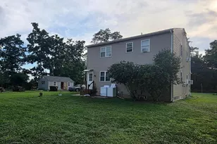 947 S Old Bethlehem Pike, Quakertown, PA 18951 - Photo 4