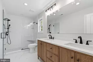 161 E Highland Ave, Langhorne, PA 19047 - Photo 20