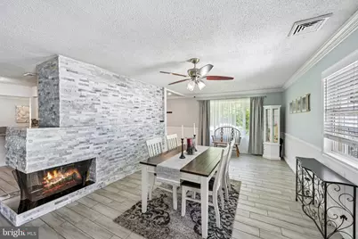 431 Magnolia Drive, Levittown, PA 19054 - Photo 12