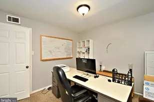 580 Carlisle Dr, Morrisville, PA 19067 - Photo 32