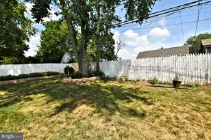 580 Carlisle Dr, Morrisville, PA 19067 - Photo 54